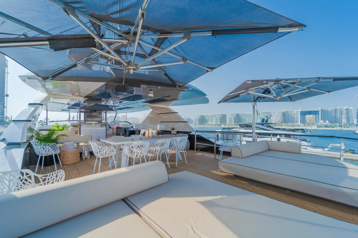 Outdoor space aboard Saffuriya