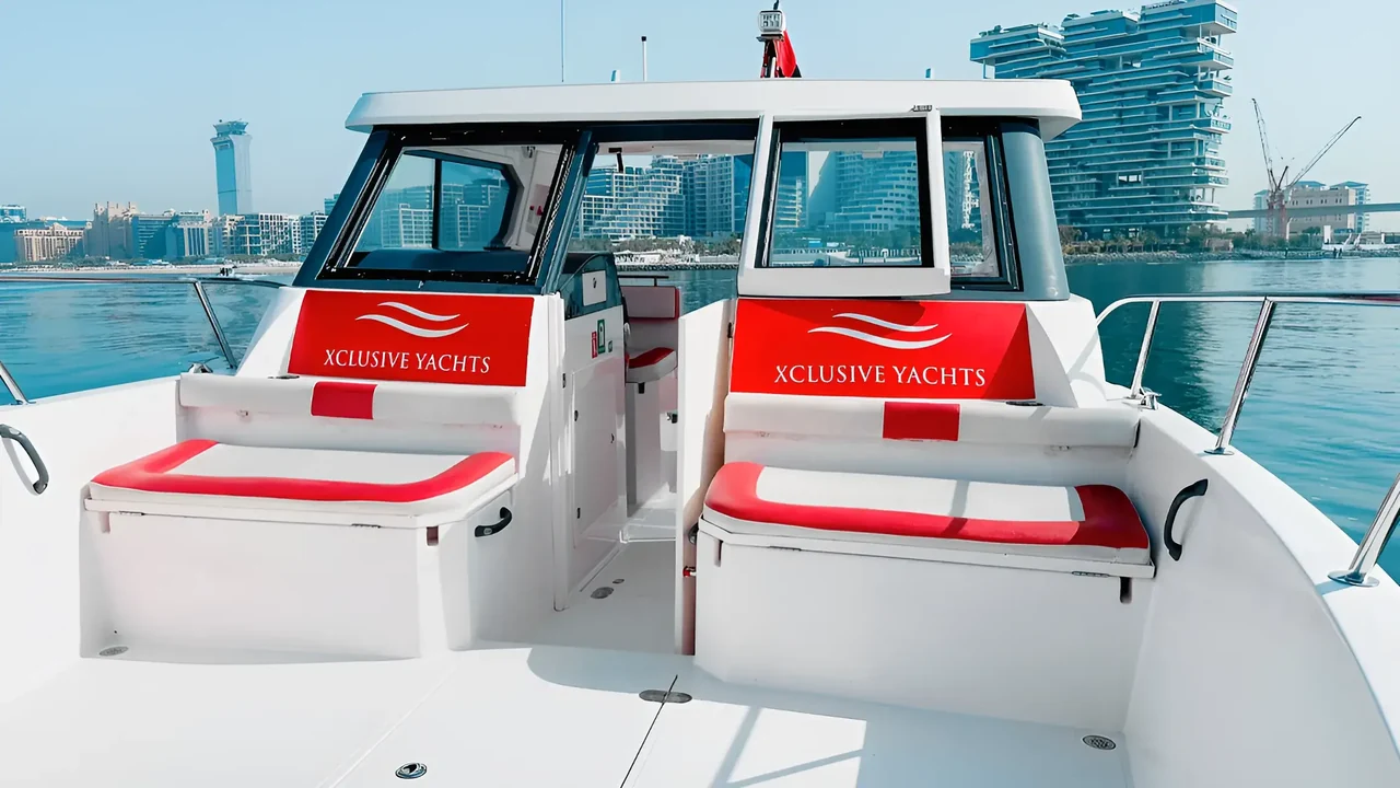 Outdoor space aboard Xclusive 13